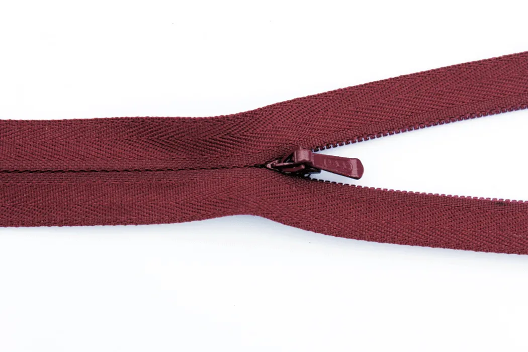 20cm/8" Concealed Zip - Wine 527