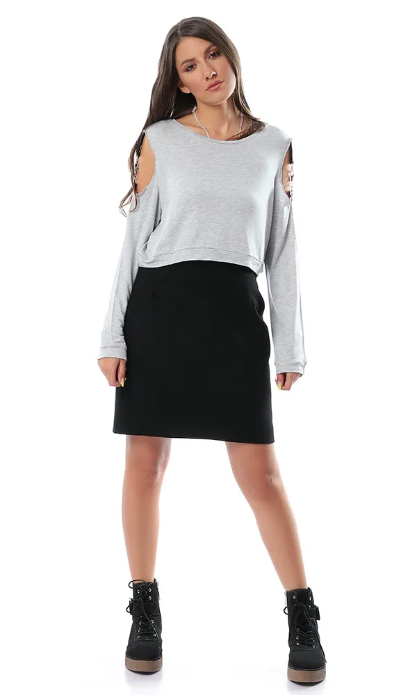53424 Cold Ring Shoulder Grey Top