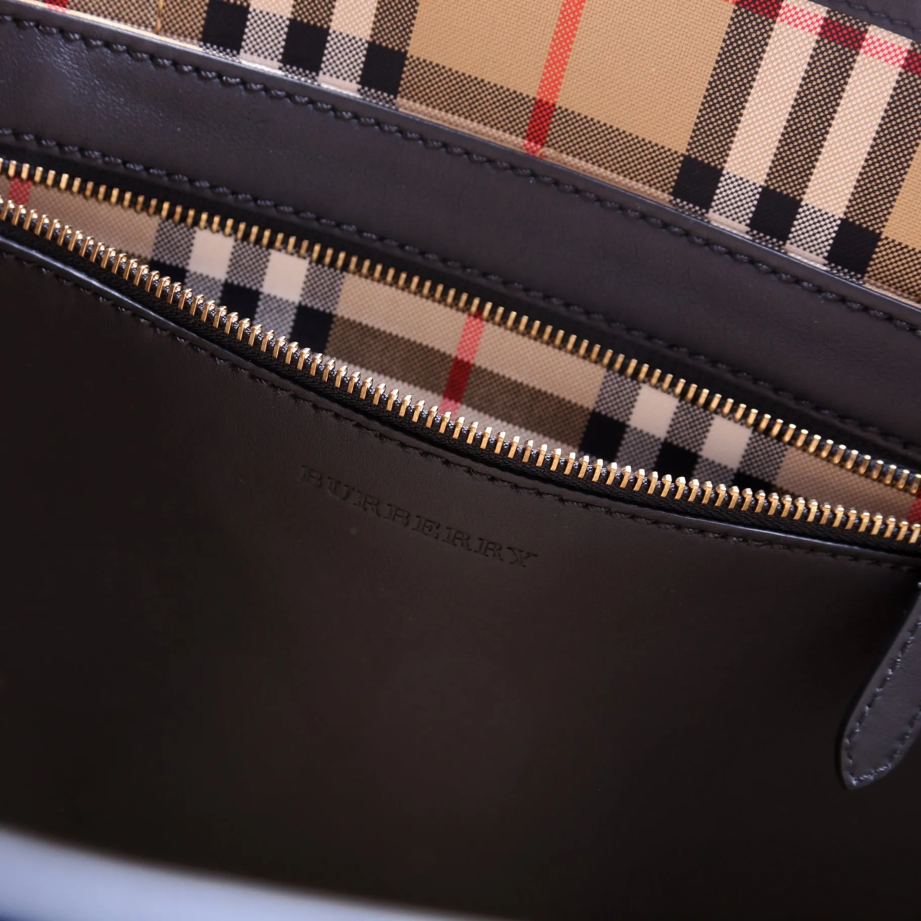Bonded Leather Graffiti Print Tote