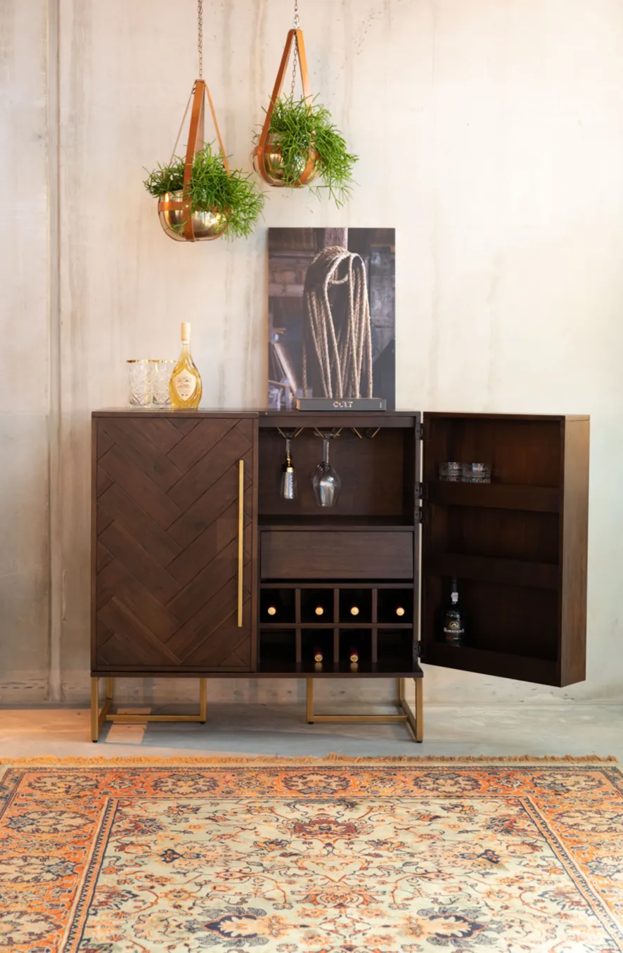 Class Drinks Cabinet