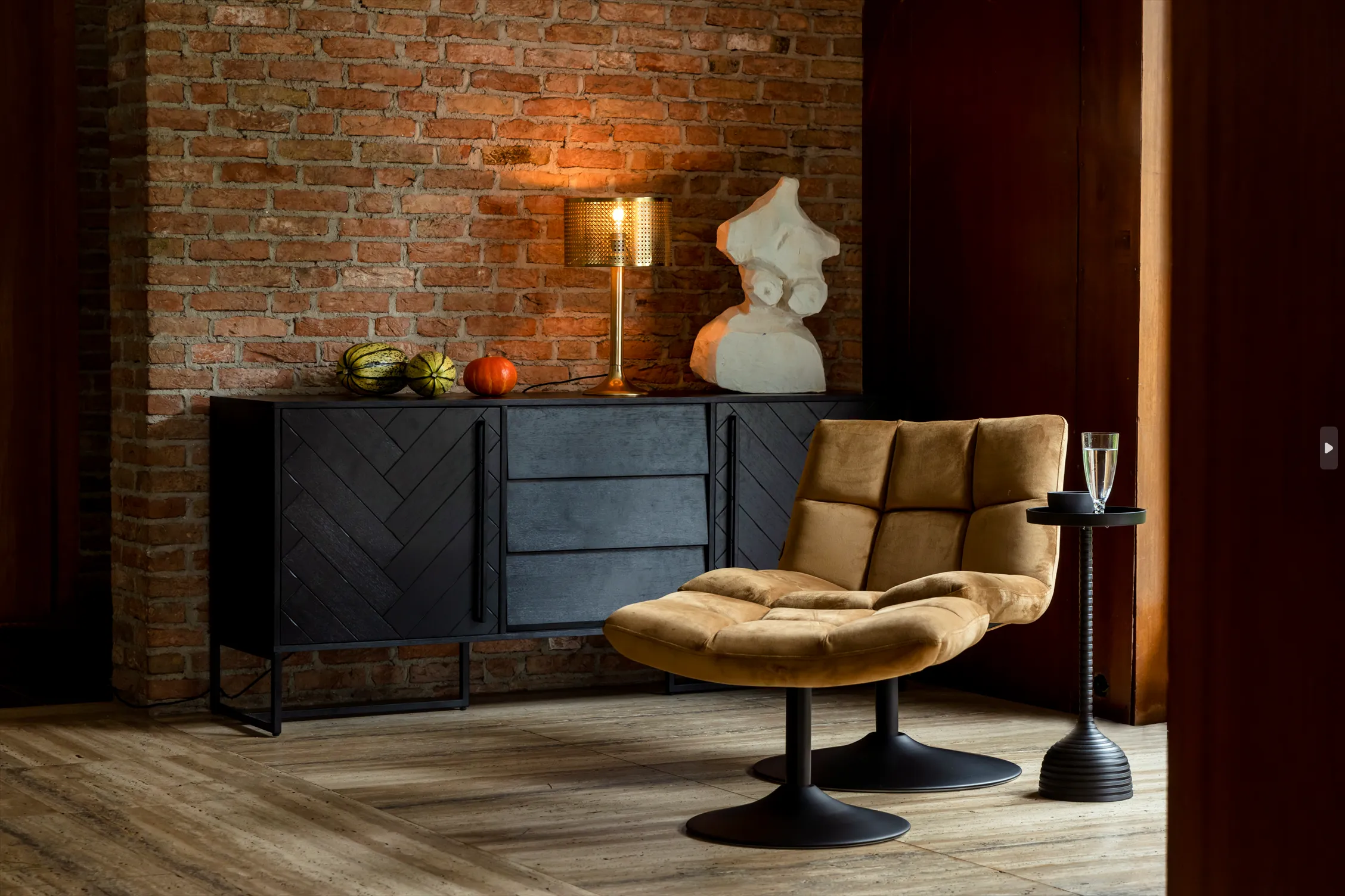 Class Drinks Cabinet