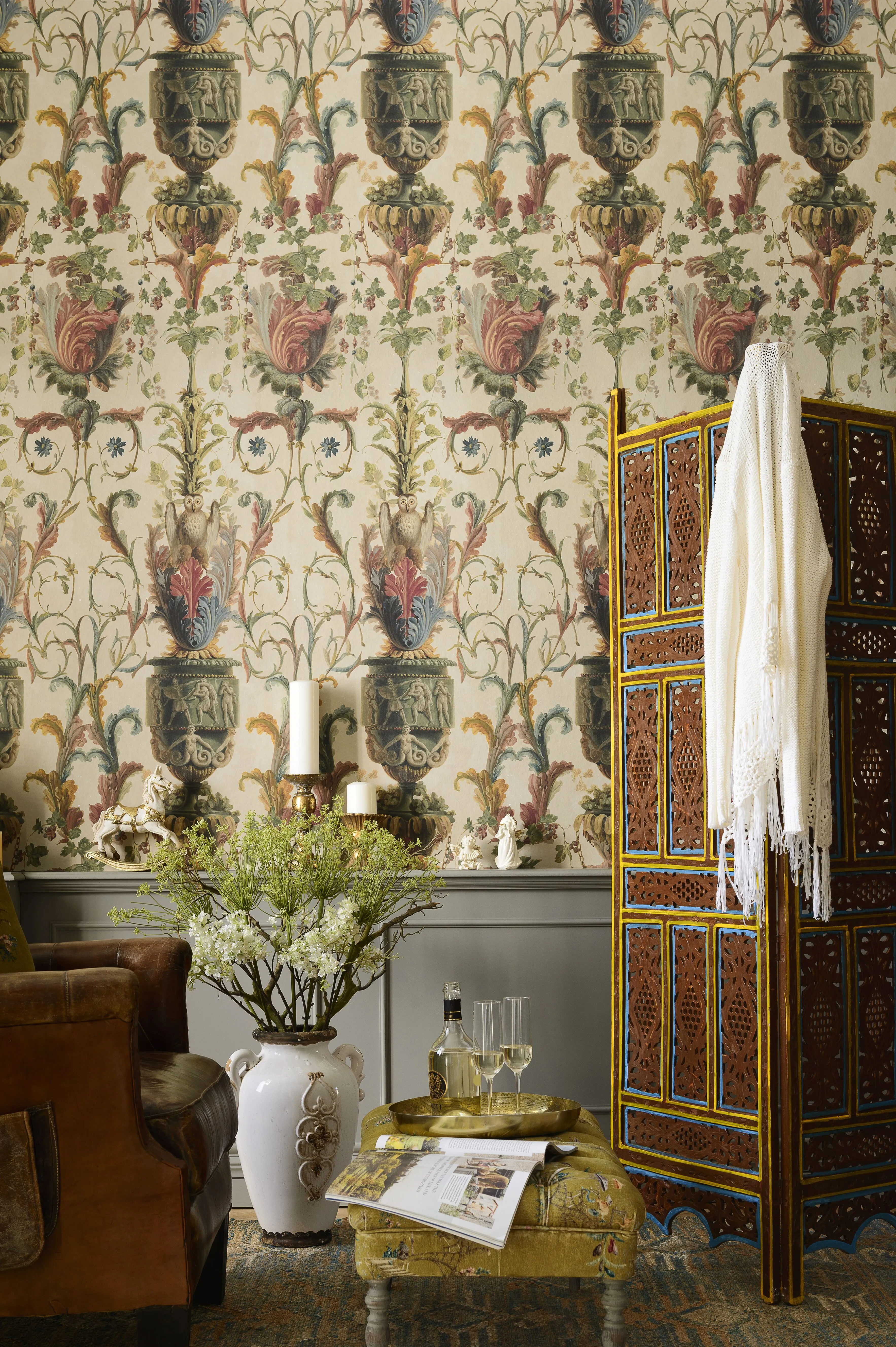 Le Jardin Secret Wallpaper
